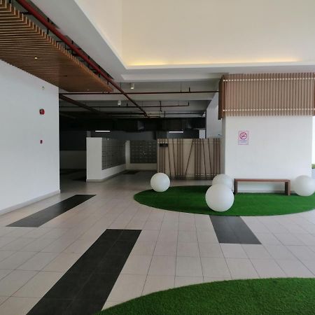 Conezion Residence Putrajaya Nearby Ioi City Mall Bagian luar foto